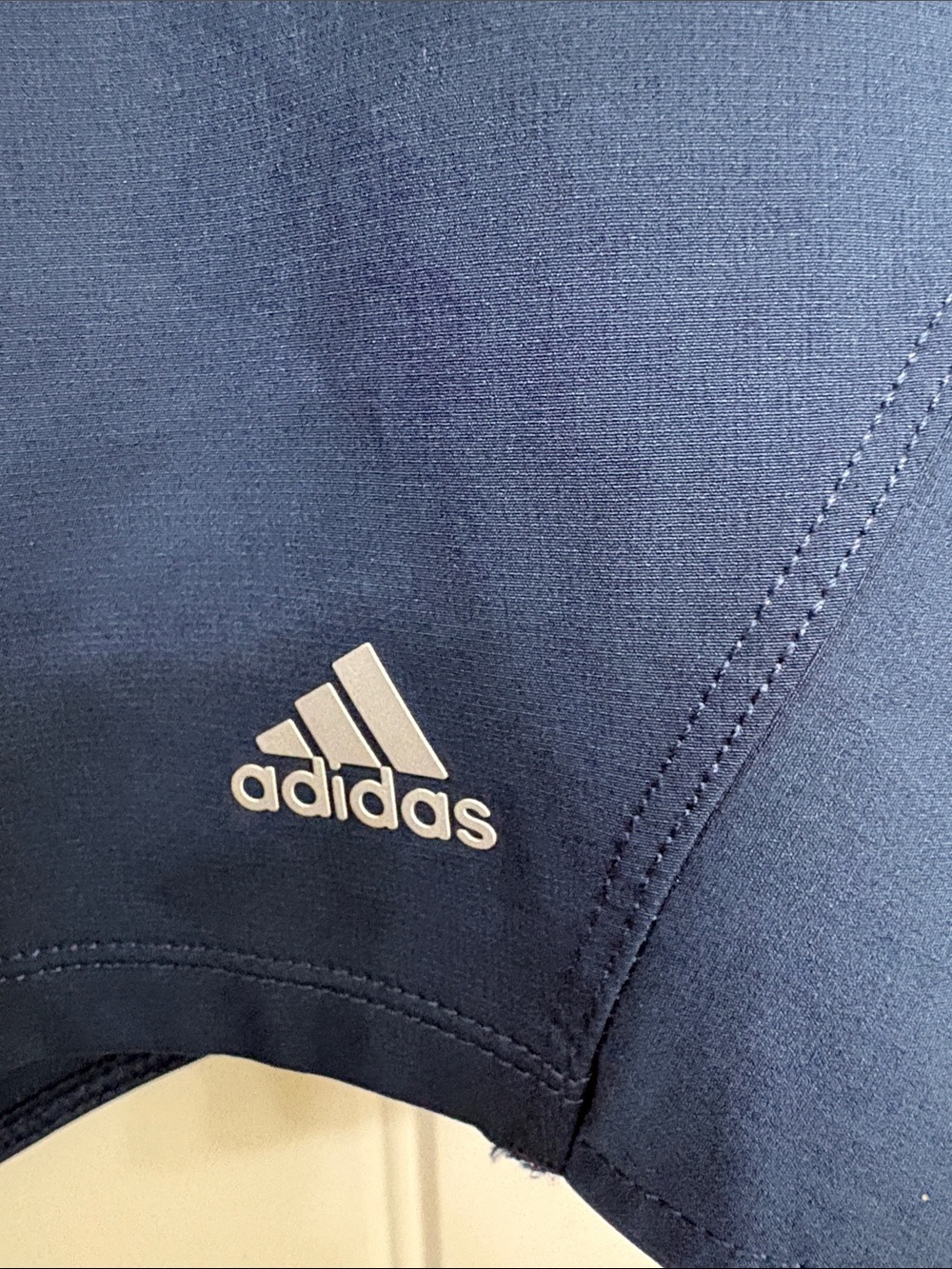 NWT adidas Navy Blue Women’s Athletic Golf Skort with Patterned Waistband - Picture 4 of 11